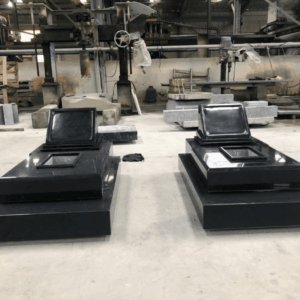 Mộ granite - Mẫu 03
